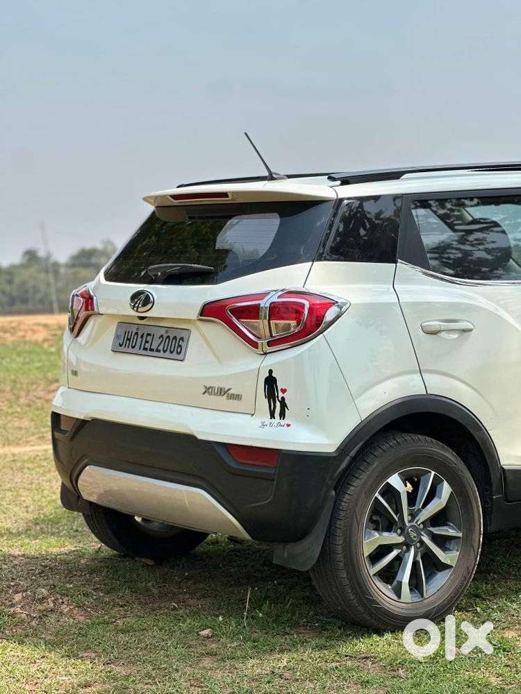 Mahindra Xuv300 W8 Diesel, 2021, Diesel