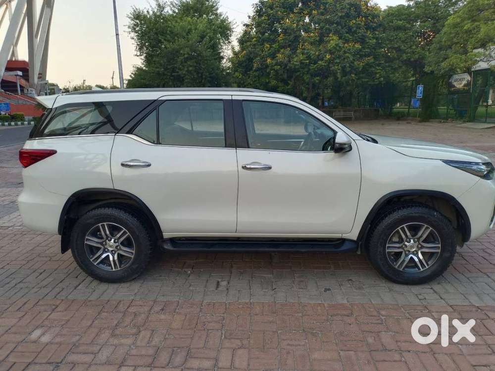 Toyota Fortuner 2.8 2wd Mt, 2018, Diesel