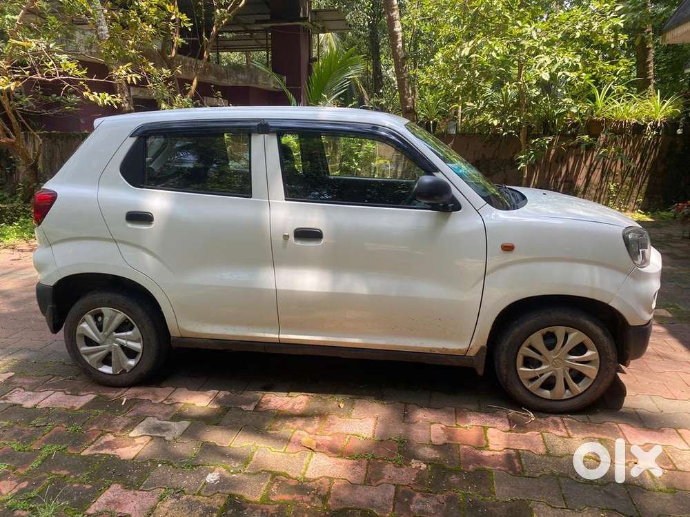 Maruti Suzuki S-presso 2022 Petrol Well Maintained