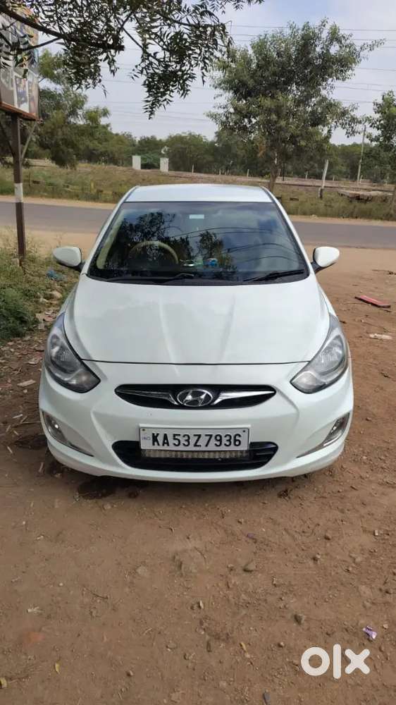 Hyundai Verna 1.6 S 2012