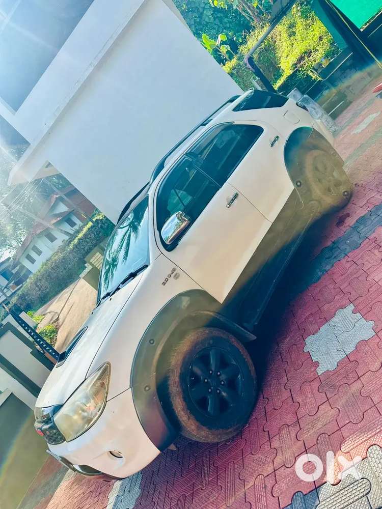 Toyota Fortuner Diesel 2011 Manual