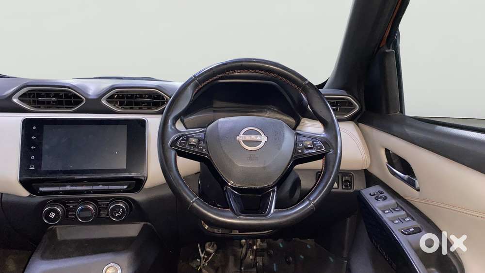 Nissan Magnite Kuro Edition 1.0 Petrol Mt, 2024, Petrol