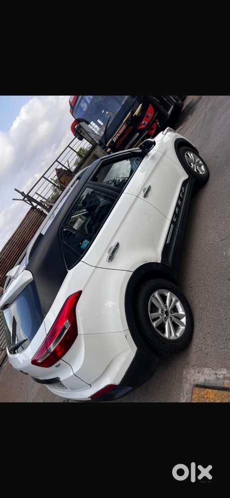 Urgent Sell  Genuniee Buyer  Plzz.  Hyundai Creta 2016 Petrol Manual