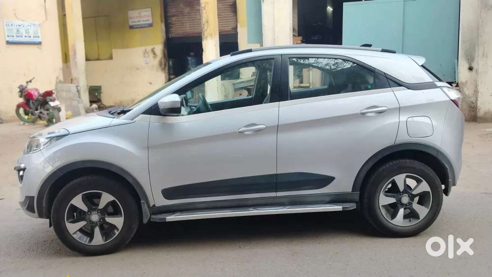 Tata Nexon 1.2 Revotron Xz, 2018, Petrol