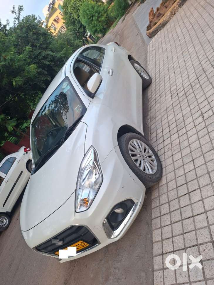 Maruti Suzuki Dzire 1.2 Zxi Cng, 2024, Petrol