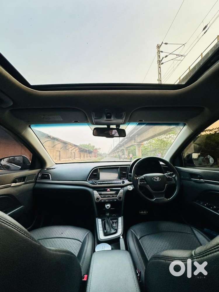 Hyundai Elantra 2.0 Sx Option Petrol Automatic Sunroof