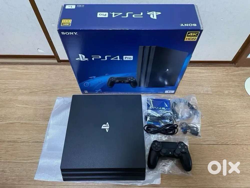 Sony Playstation4 Pro 1Tb Ps4 Cuh-7200B 4K Hdr Jet Black - Games  