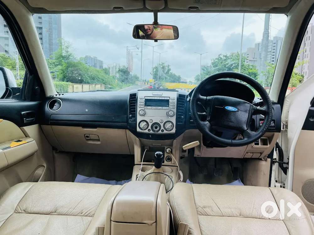 Ford Endeavour 2011