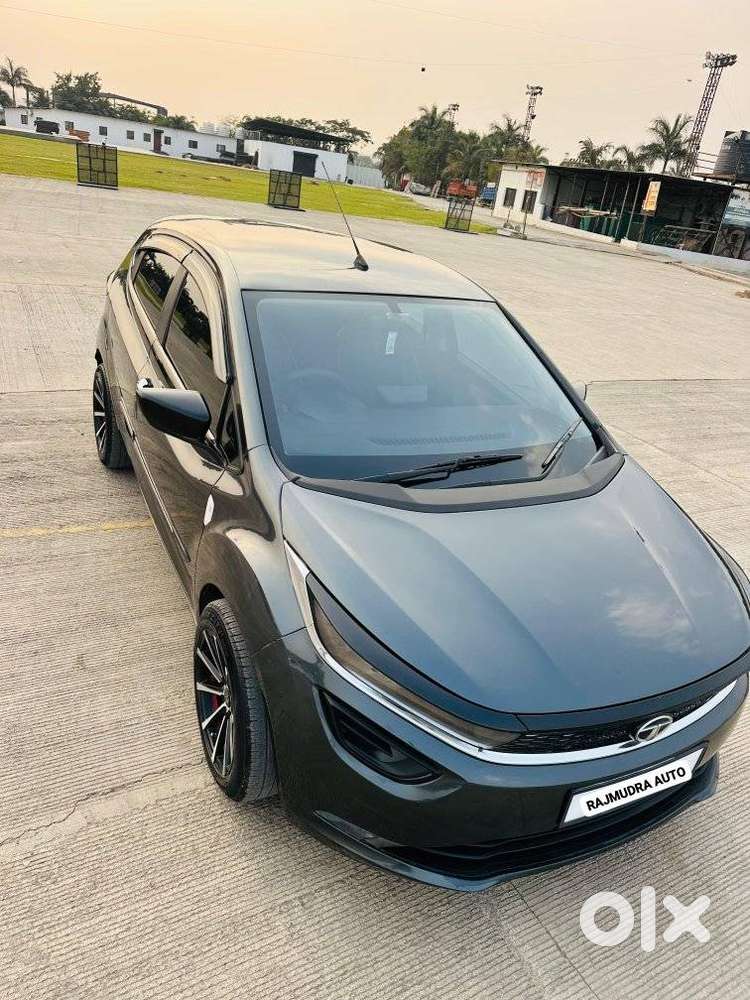 Tata Altroz, 2020, Petrol