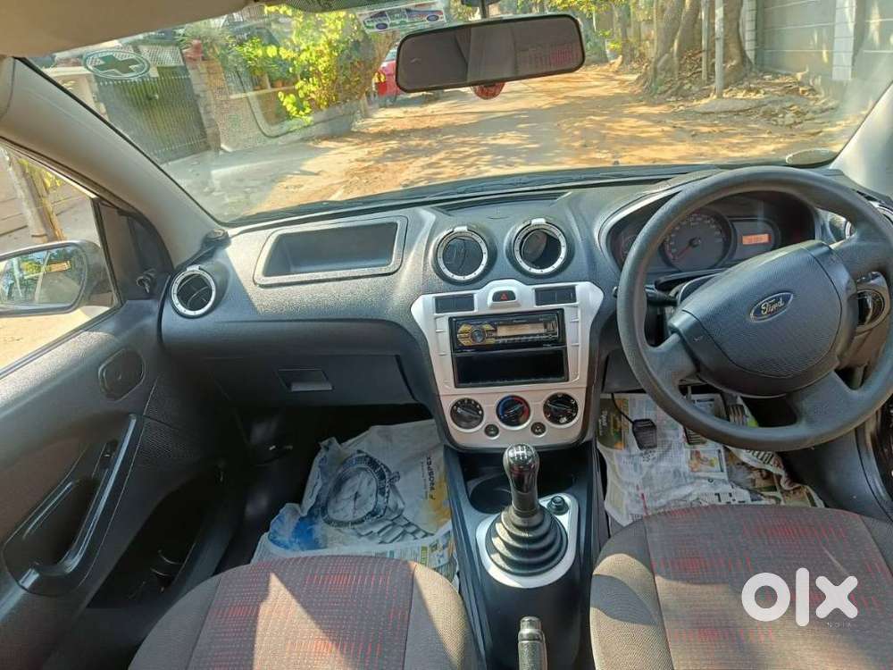 Ford Figo 2010-2012 Petrol Zxi, 2012, Petrol