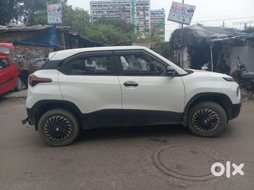 Showroom Condition Tata Punch 2024 Cng & Hybrids 14000 Km Driven