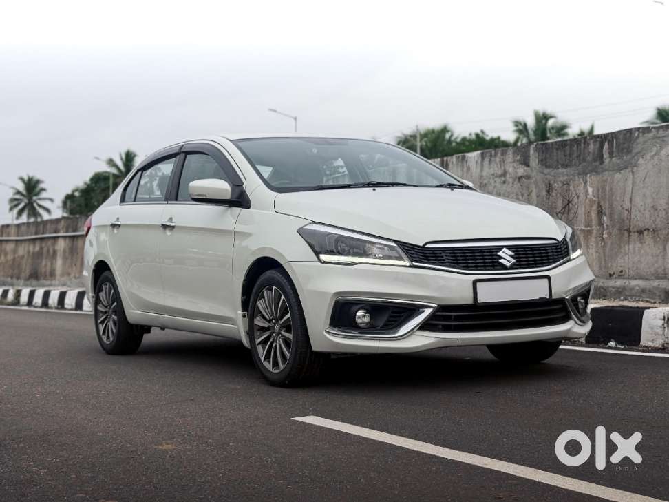Maruti Suzuki Ciaz Smart Hybrid Alpha , 2022, Petrol
