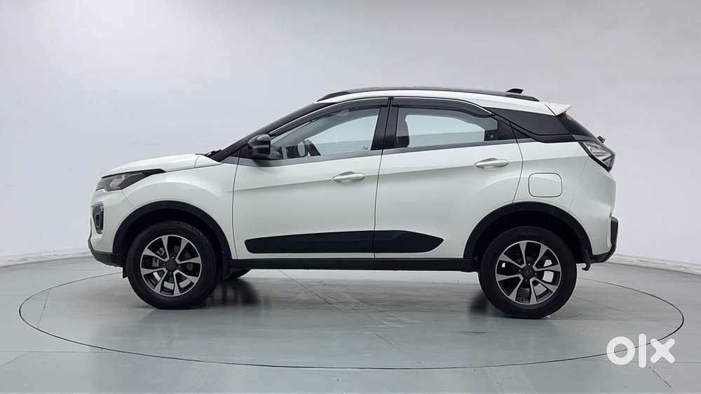 Tata Nexon 1.5 Revotorq Xza Plus S Amt, 2021, Petrol