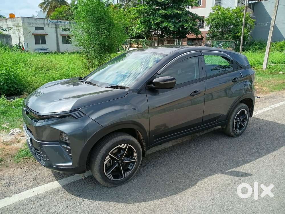 Tata Nexon Smart Plus S 1.2 Revotron Petrol 5 Mt, 2024, Petrol