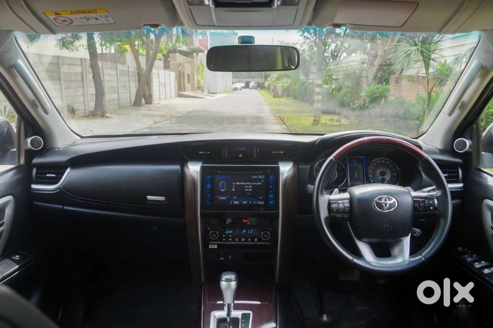 Toyota Fortuner 2.7 2wd At, 2017, Petrol
