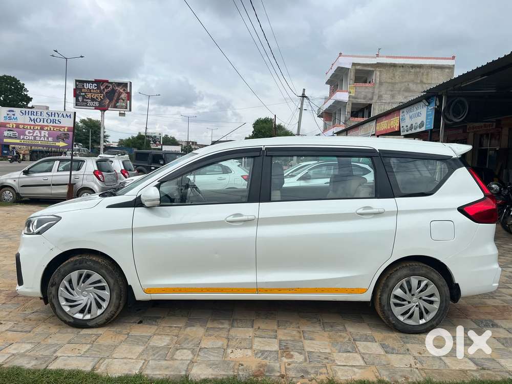 Maruti Suzuki Ertiga Vxi (o) Cng, 2025, Cng & Hybrids