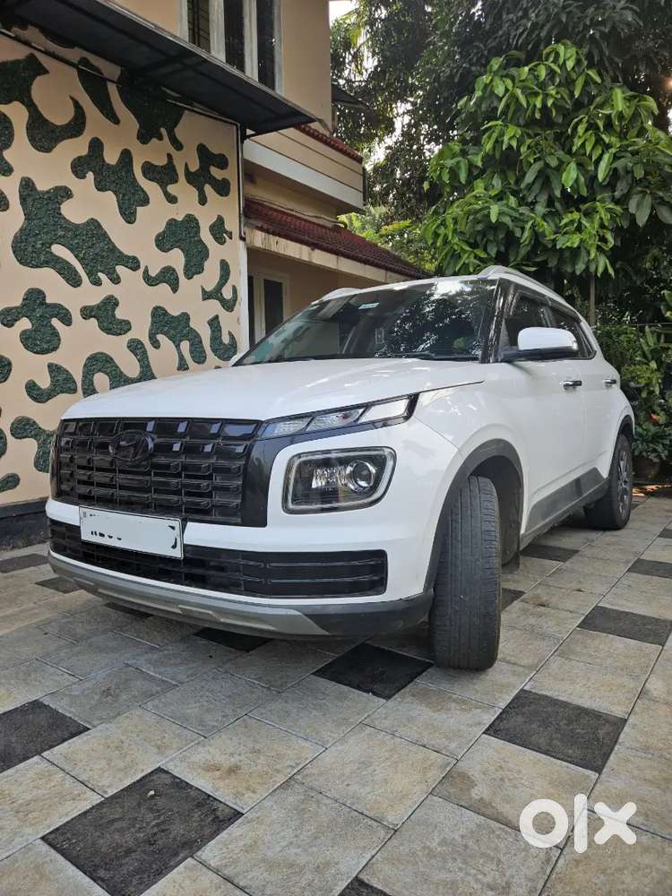 Hyundai Venue 1.0 Turbo Imt (top End) – 2023 – For Sale