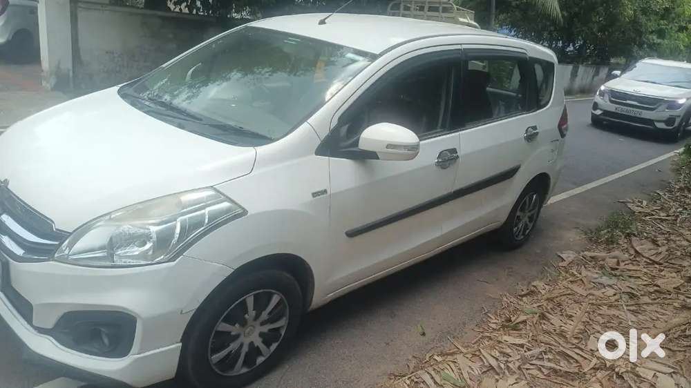 Maruti Suzuki Ertiga 2017 Diesel 135063 Km Driven