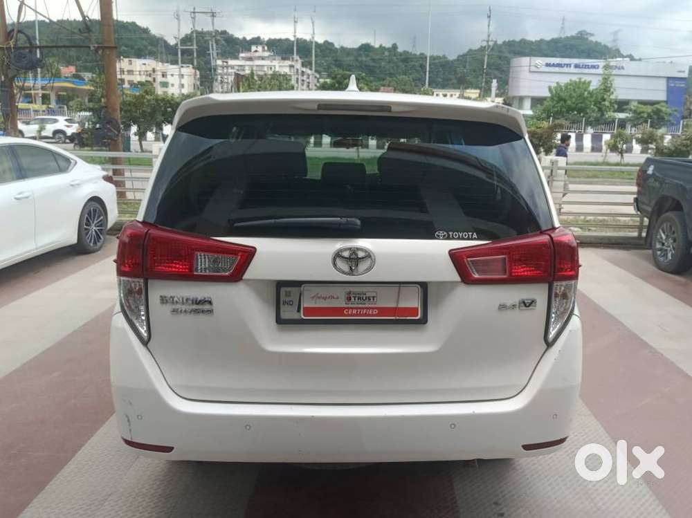Toyota Innova Crysta 2.4 V 8 Str, 2022, Diesel