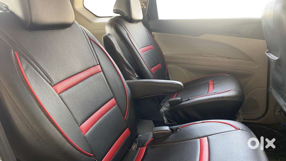 Mahindra Marazzo M2, 2019, Diesel