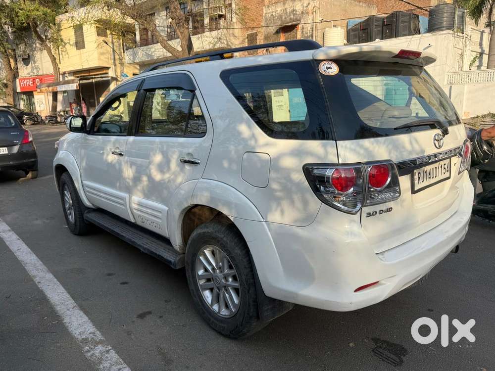 Toyota Fortuner 3.0 4x2 Automatic, 2014, Diesel