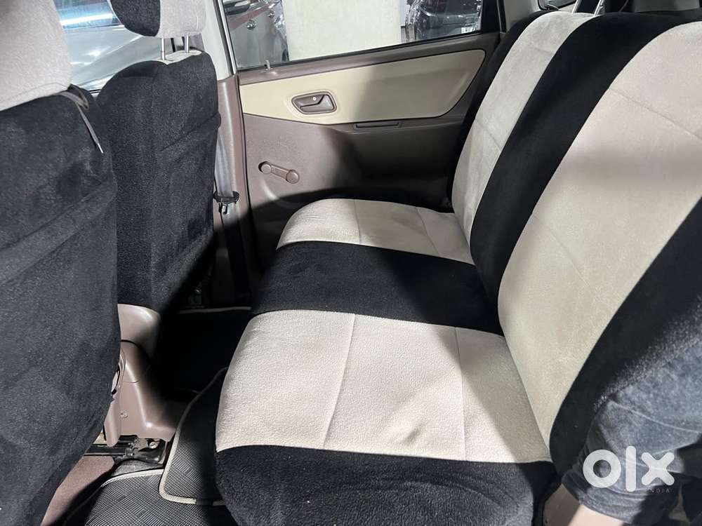 Maruti Suzuki Estilo Lxi Bs-iv, 2010, Petrol