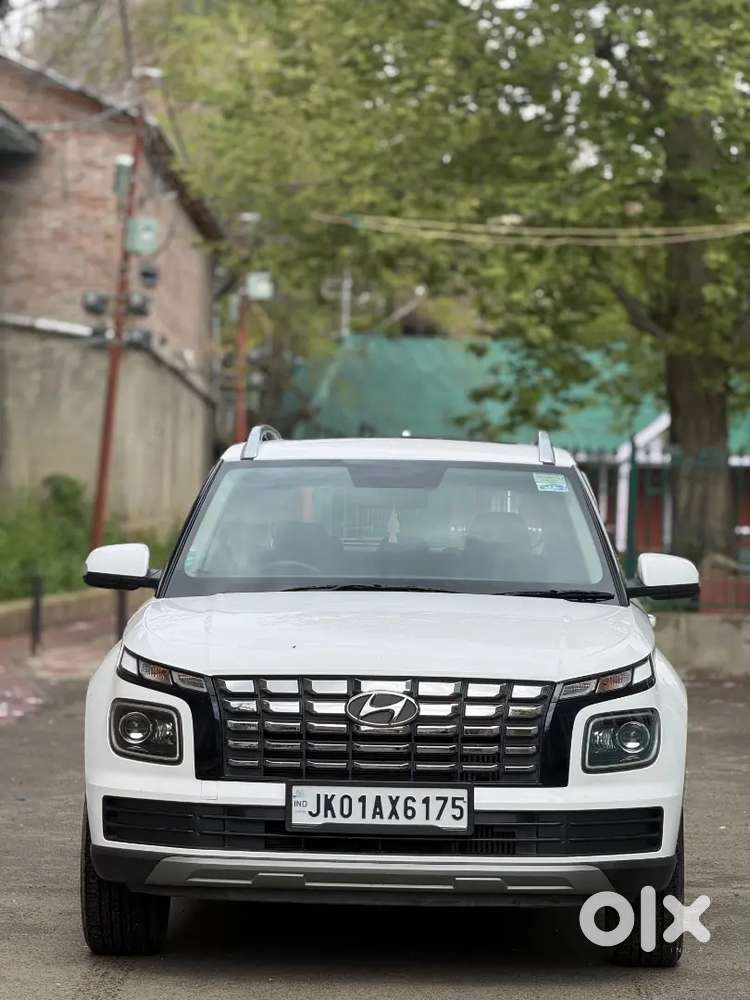Hyundai New Venue 2024 Sx Diesel 11000 Km Driven Finance 830000