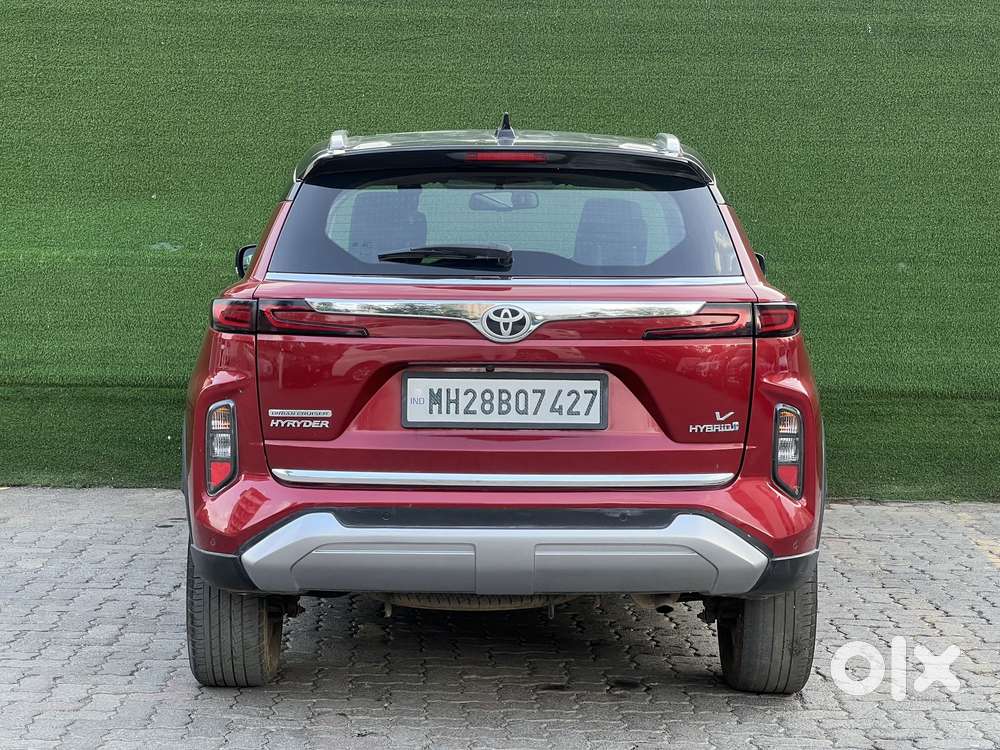 Toyota Urban Cruiser Hyryder, 2023, Petrol