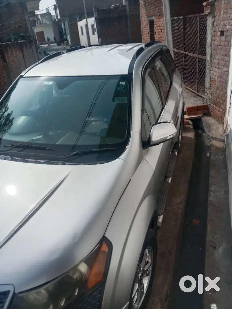 Xuv 500 W8