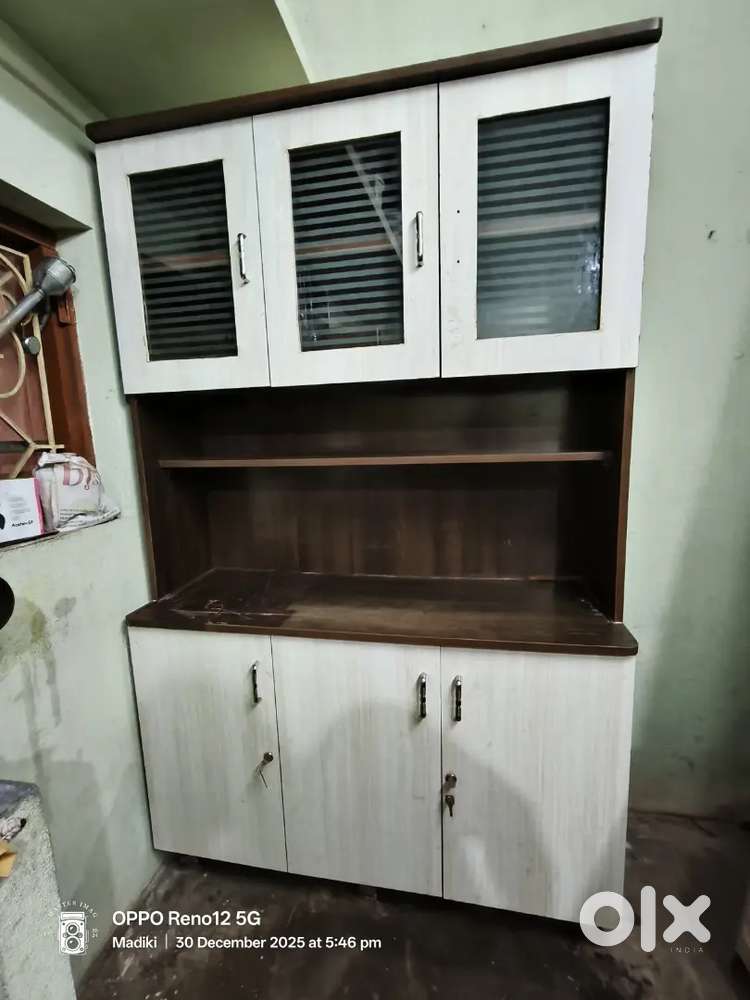 MOVABLE CUPBOARD