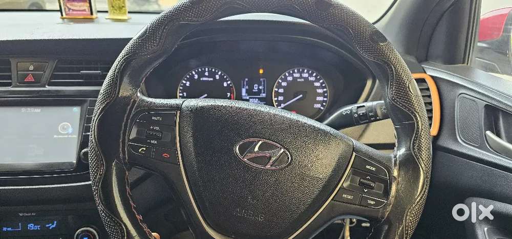 I20 Asta Dual Tone Vtvt