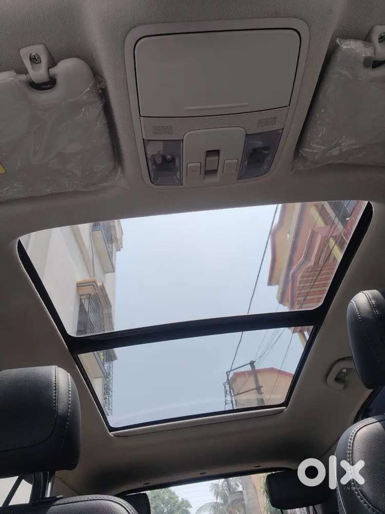 Hyundai Creta Top Model Dec 2021 Petrol Good Condition.