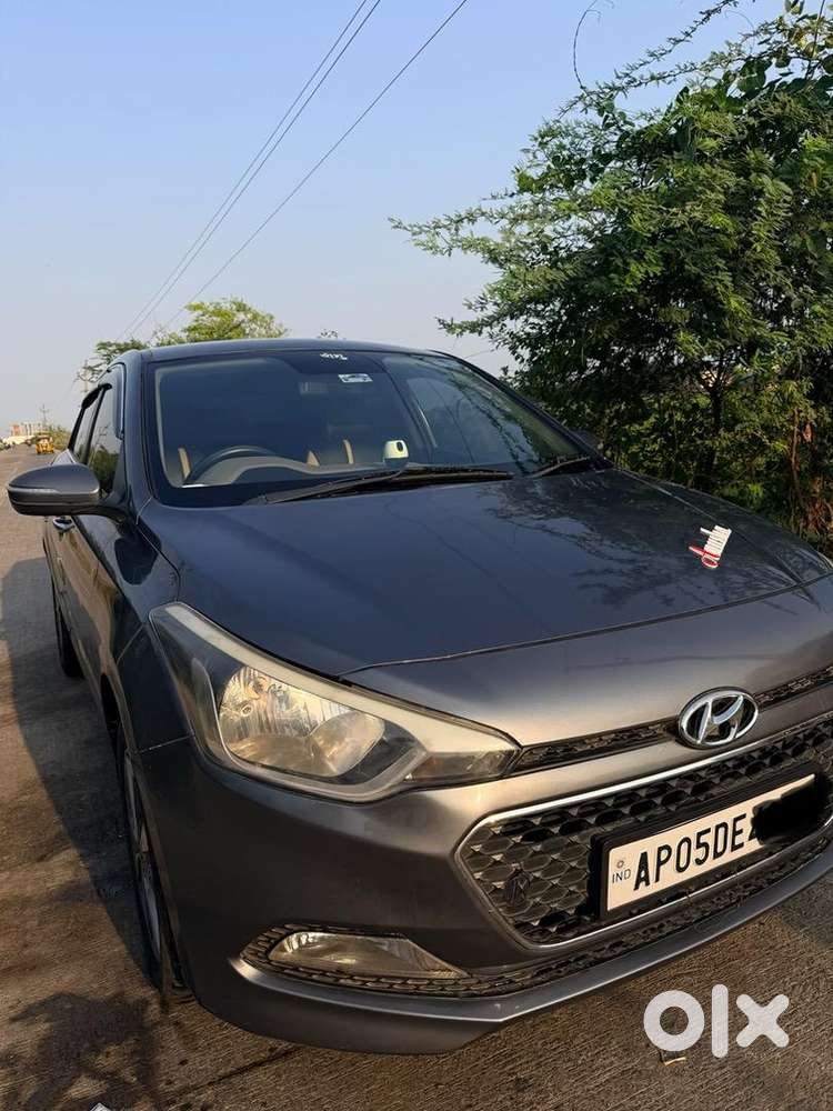 Hyundai I20 2015 Diesel 129 Km Driven