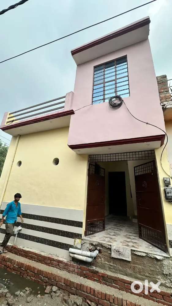 56 Gaj House double side road