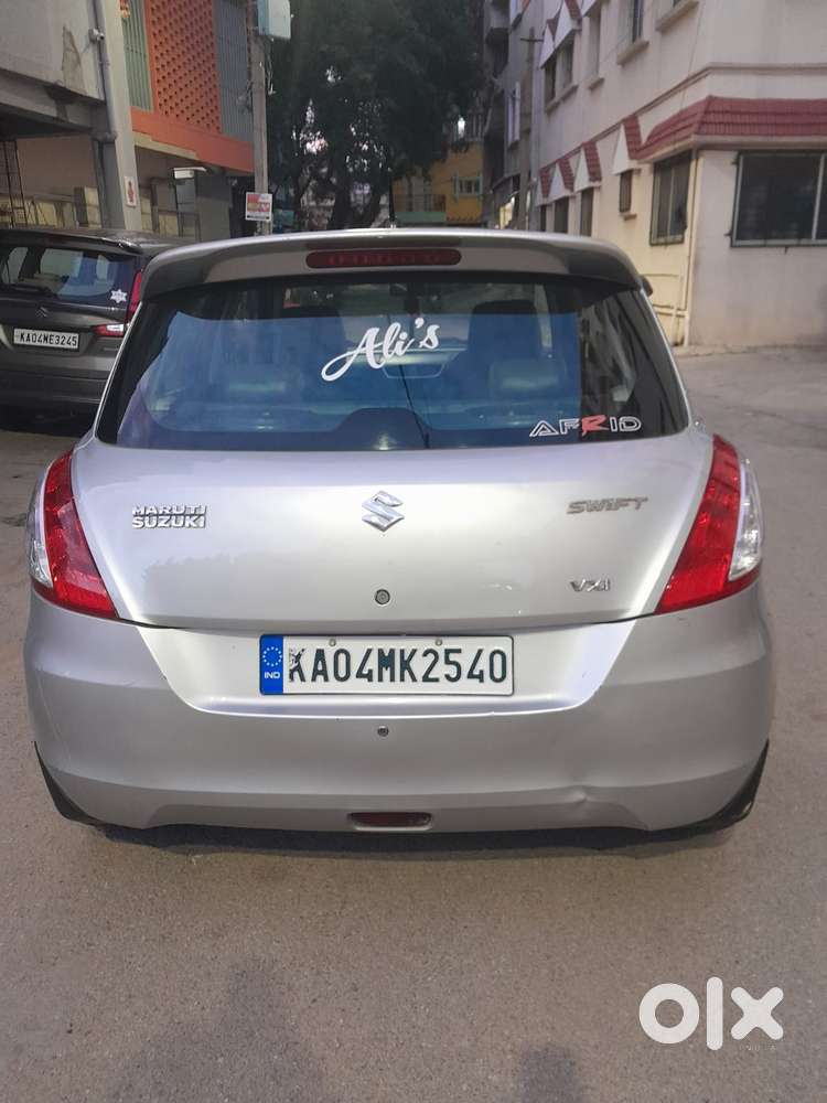 Maruti Suzuki Swift Vxi Optional, 2012, Petrol