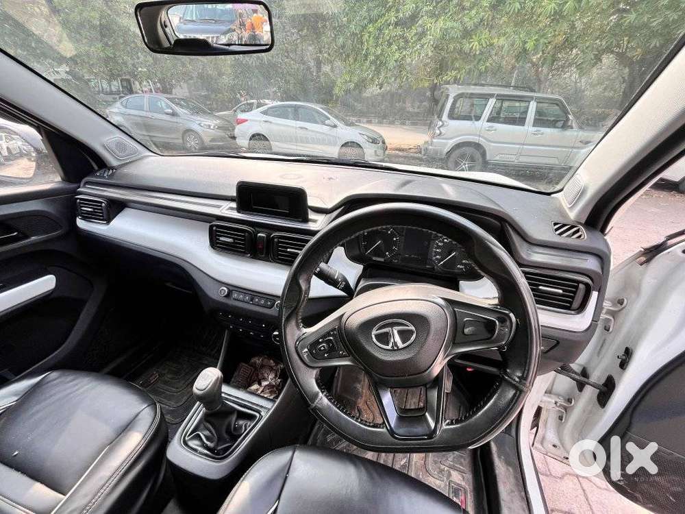 Tata Punch Pure, 2022, Petrol