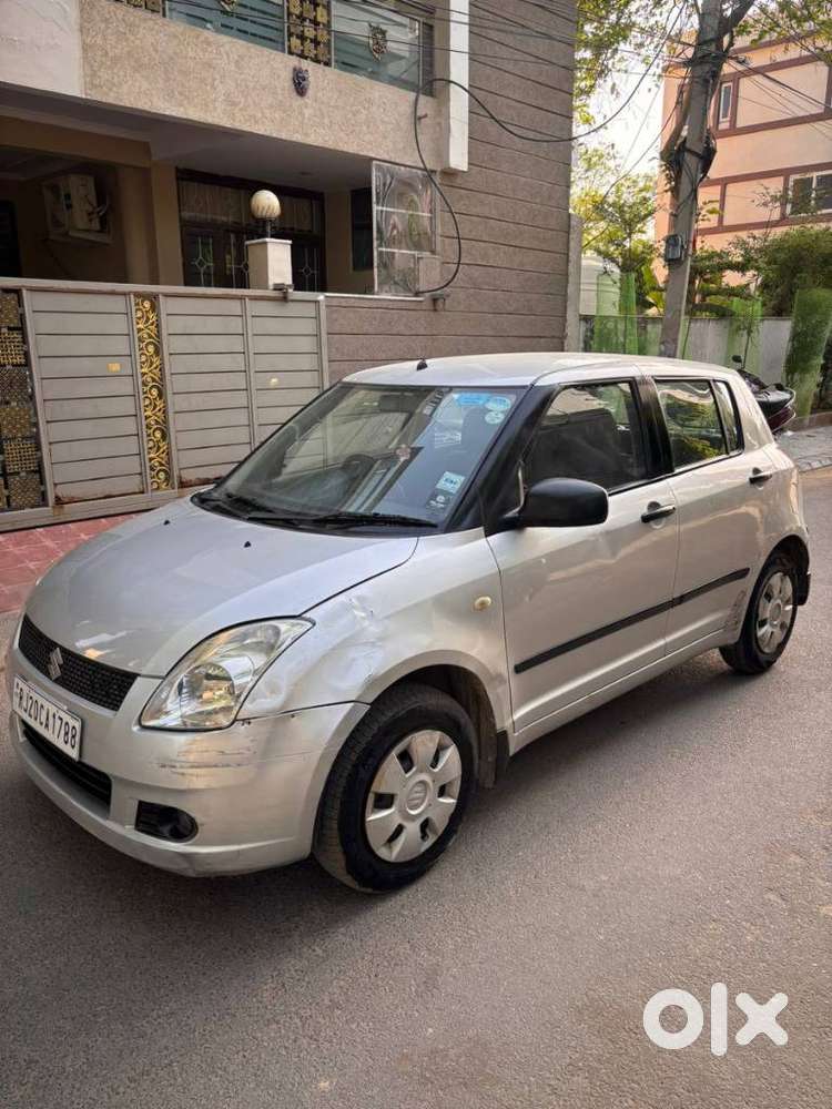 Maruti Suzuki Swift 2004-2010 1.3 Vxi, 2006, Petrol