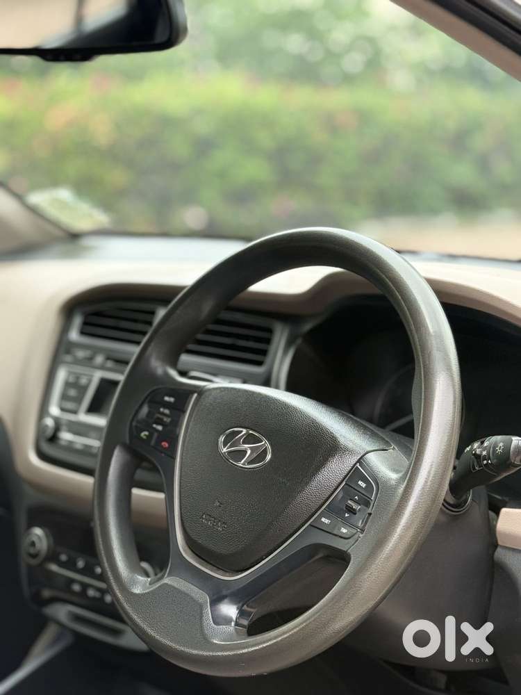 Hyundai Elite I20 Sportz (o) 1.2, 2015, Petrol