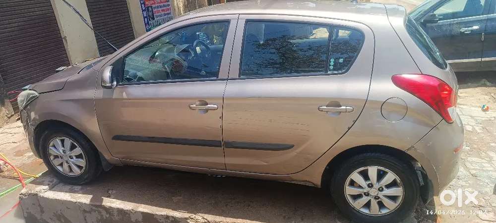 Hyundai I20 2013 Petrol 103000 Km Driven