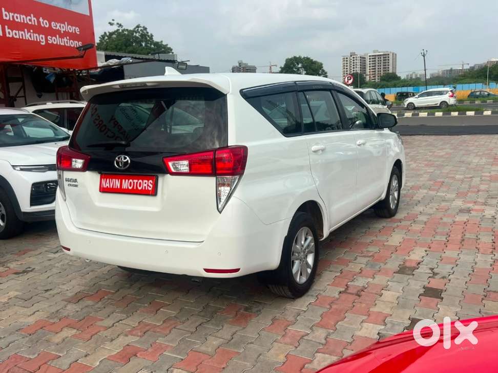 Toyota Innova Crysta 2.8 Gx At, 2024, Diesel