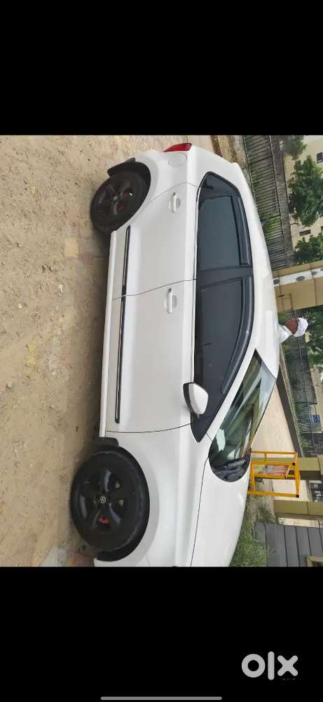 Volkswagen Polo Highline 2018 Petrol Manual
