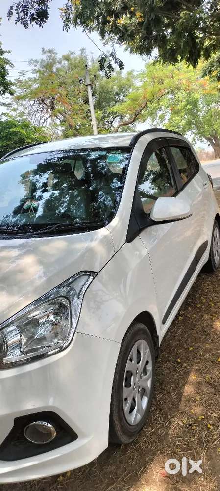 Hyundai Grand I10 2015 Petrol Good Condition