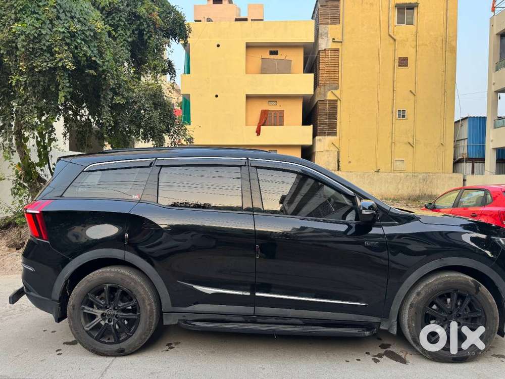 Mahindra Xuv700 Diesel 2025 Ebony Edition