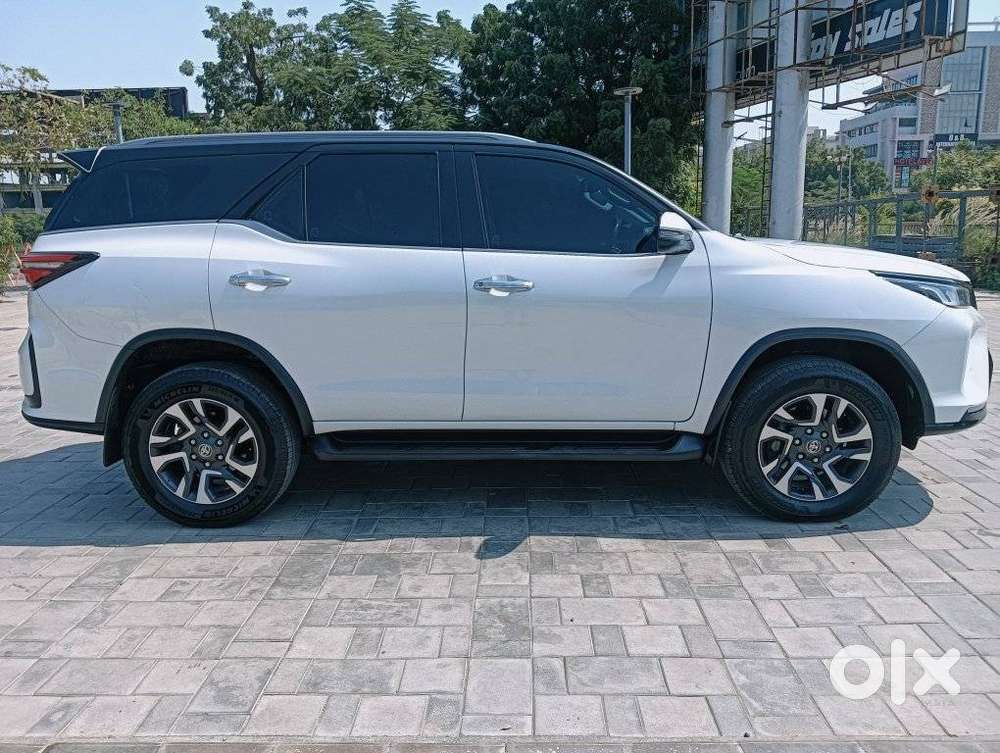 Toyota Fortuner Legender 4x2 At 2.8, 2023, Diesel