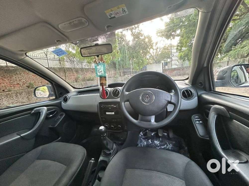 Renault Duster 1.5 Petrol Rxe, 2014, Petrol