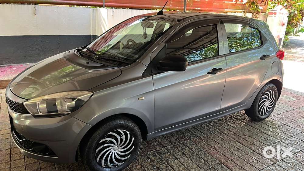 Tata Tiago Petrol 2018