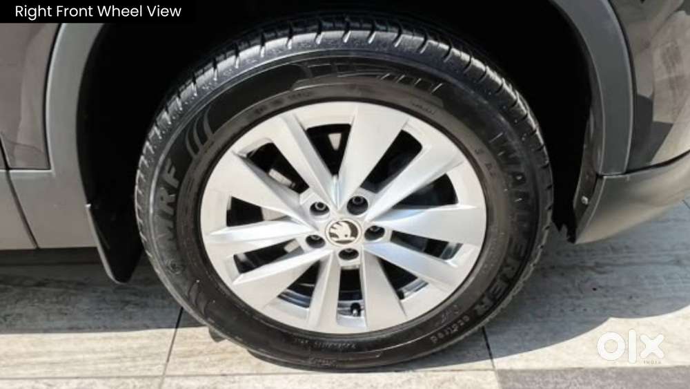 Skoda Kylaq Signature At, 2026, Petrol