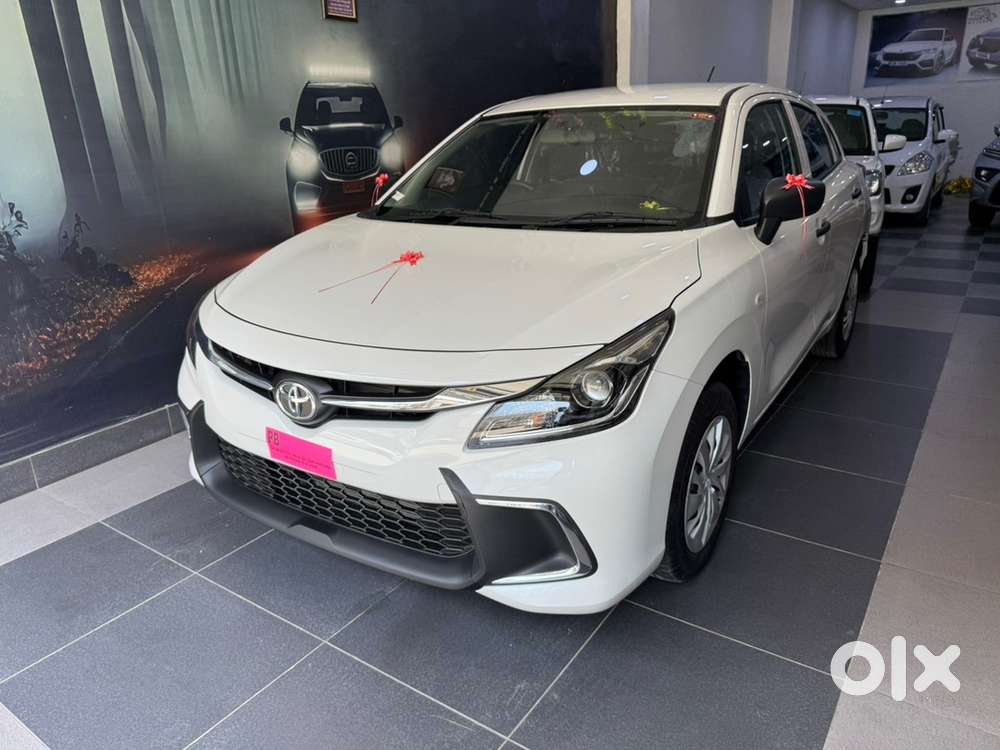Toyota Glanza Petrol Manual 2026