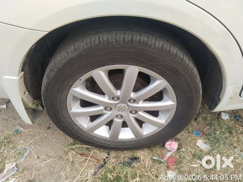 Showroom Maintenance