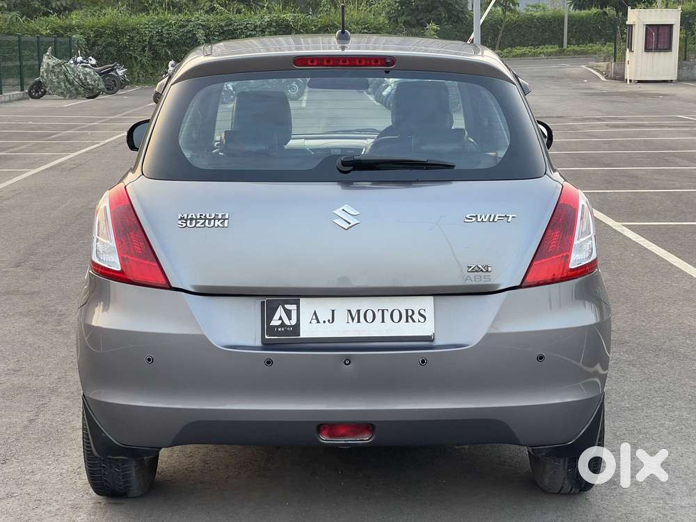 Maruti Suzuki Swift Vvt Zxi, 2014, Petrol